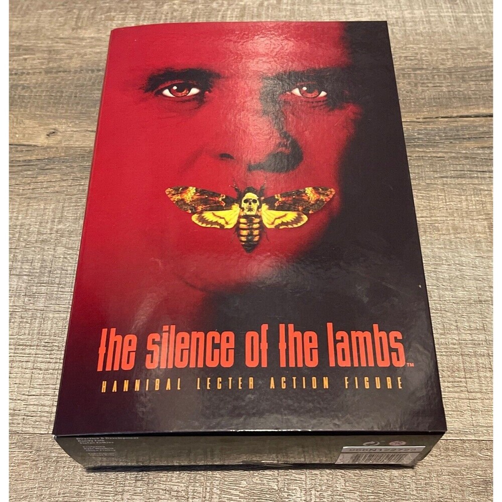 NECA THE SILENCE OF THE LAMBS HANNIBAL ULTIMATE FIGURE + BRAND NEW